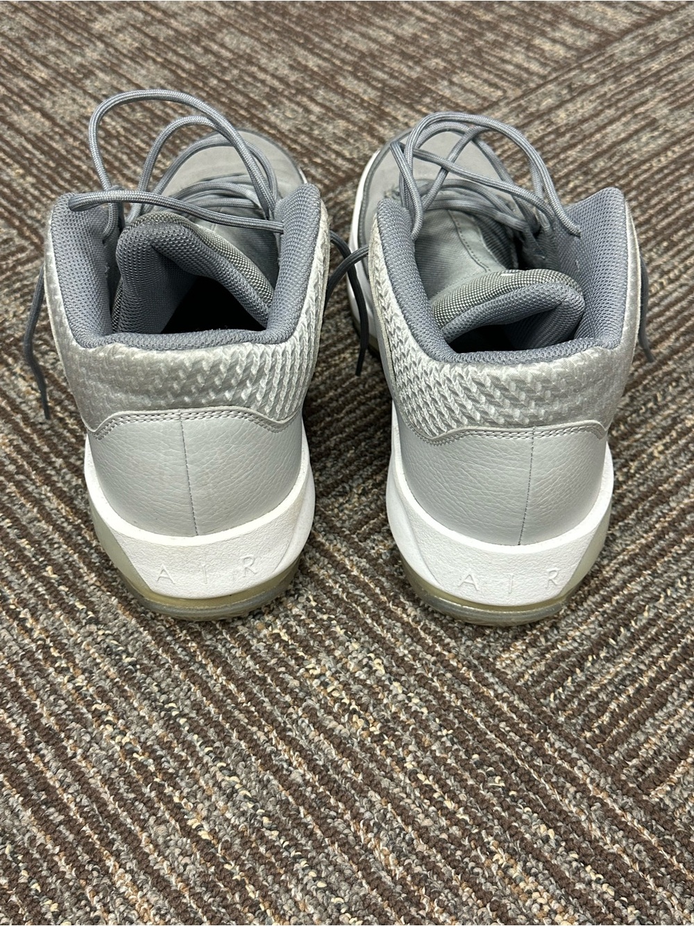 Jordan Men’s Grey Low-Top Basketball Sneakers - Picture 3 of 6